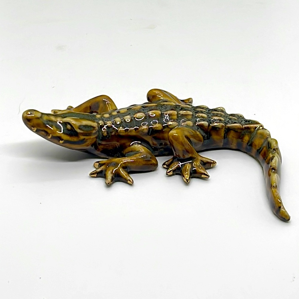 Golden Pond Collection by GREEN TREE Aligator